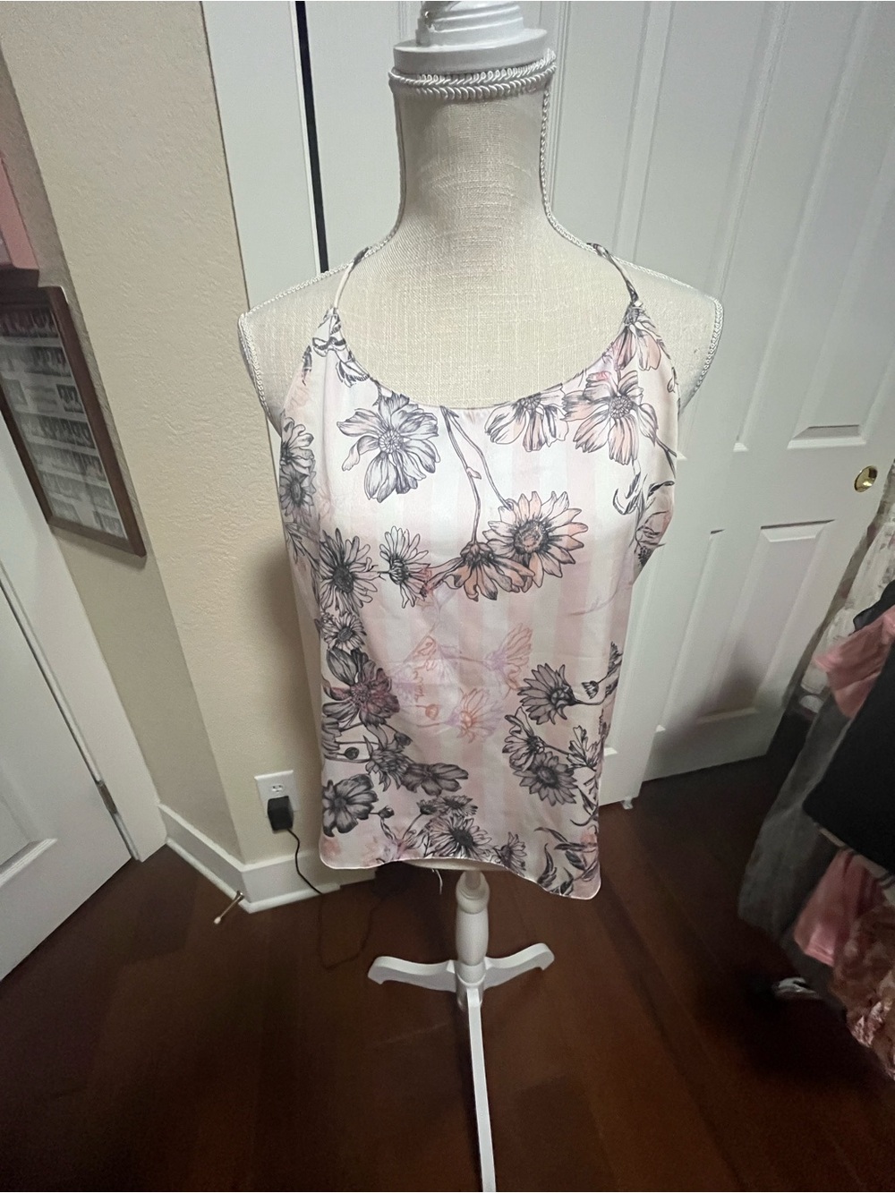 Victoria's Secret Pink Floral Spaghetti Strap Cami